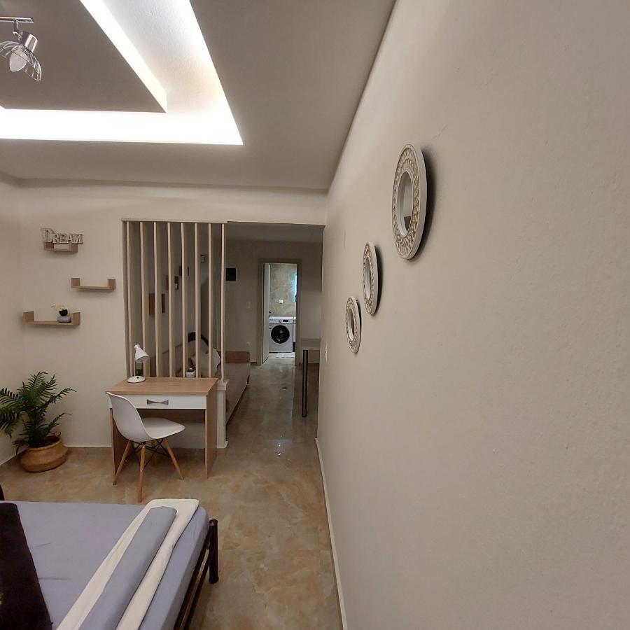 Budget Apartment To The Center Salonicco Esterno foto